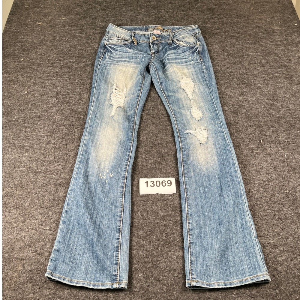 Almost Famous Bootcut Leg Jeans Womens 5 Blue Denim Cotton Stretch Distressed